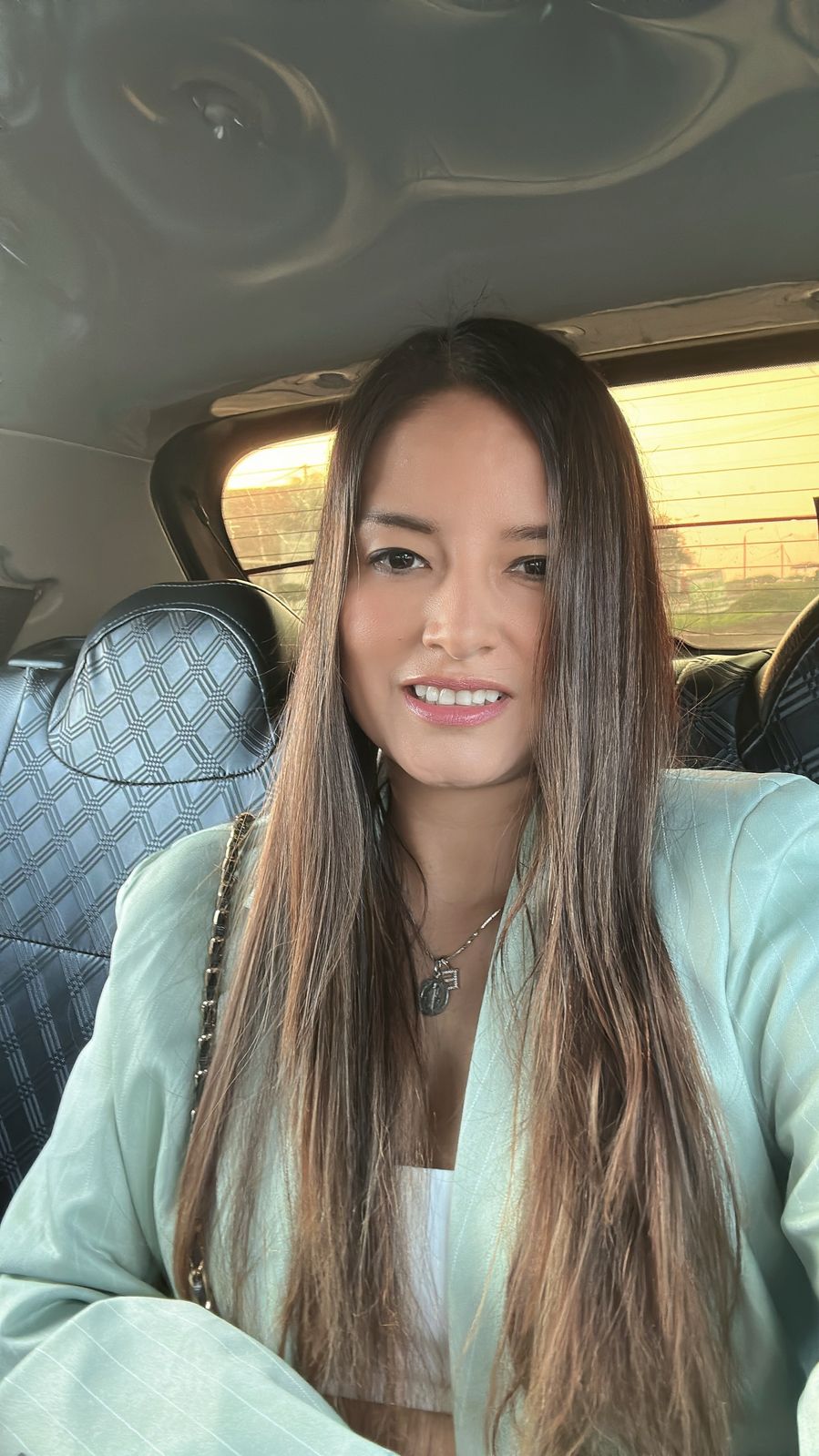 Elena Flores